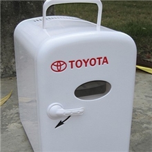 供应电子冷热箱新奇礼赠品冷热箱车载冰箱汽车冰箱