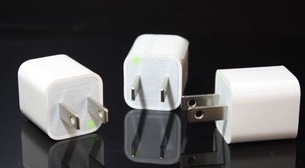 苹果手机器绿点火牛OLEEDA工厂优势供货苹果三代绿点充电器