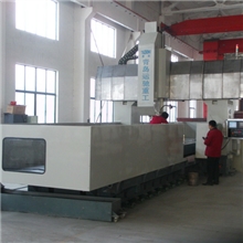 XK2410-20数控龙门镗铣床