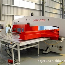 定做12工位数控转塔冲床--东方数控机床