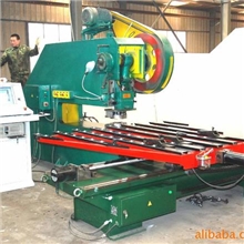 数控冲床（简易手动6工位）转塔式&mdash;&mdash;高密东方