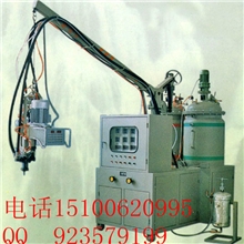 供应自结皮发泡机聚氨酯高压发泡设备