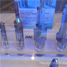 供应宝石刀具,宝石车刀,宝石刀，数控刀具，机床刀具