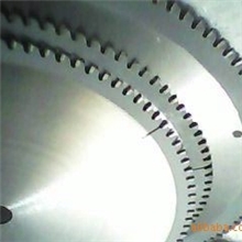 供应巨晖生产金属管材切割专用锯片与开齿锯片。