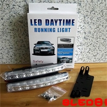 厂家直销汽车通用8灯日行灯改装防雾灯安全行车灯日间行车灯