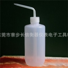 生产冲洗瓶500ML弯咀壶pe瓶500ml胶瓶500ml洗瓶弯头胶壶