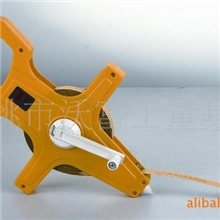 本厂专业生产各类优质测量用长钢卷尺