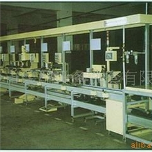 板块与链条联结的环形输送线