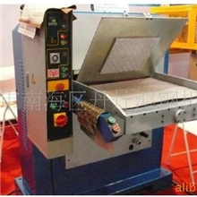 供应皮革压花机