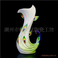 12"孔雀花瓶珐琅彩瓷