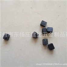 外墙有塑料垫块