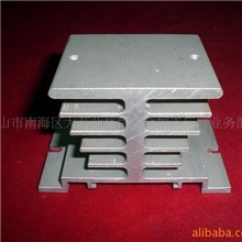 供应定位系统导航器铝合金散热器，铝型材挤压加工，深加工铝件