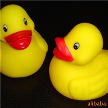 小额批发搪胶动物玩具洗澡玩具婴儿洗澡玩具