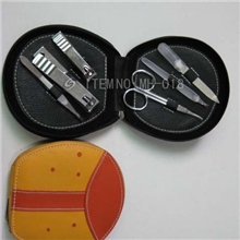 供应高品质阳江美容套修甲护足套装化妆用具套装高档美容套装