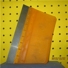 大量供应高级耐磨尼龙刮板（黄色和白色）