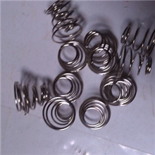 供应电子焊接小弹簧。