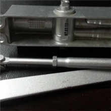 闭门器净化设备配件批发净化工程