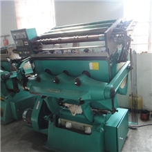 多台各种规格压痕烫金机