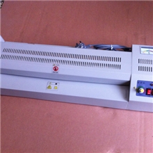 厂家供应460塑封机过塑机升温迅速控温稳定冷裱加热一机两用