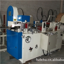 供应餐巾纸折叠机、彩色印刷方巾折叠机（双色）