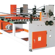 配合印刷机链条式每分钟速度70片自动喂料系统送纸机纸箱机械