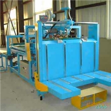 供应优质半自动粘箱机