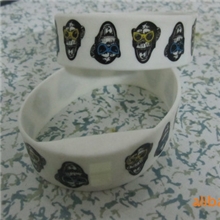 供應多色硅膠寬表帶