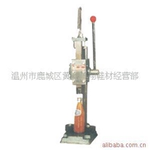 YG50压盖机，汽水瓶压盖机啤酒瓶压盖机手动压盖机