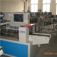 厂家直销轴承枕式包装机，五金制品塑料件包装机，汽车配件包装机