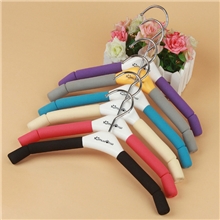 厂家直销彩色胶棉儿童衣架批发可爱宝宝晾衣架海绵防滑衣服架