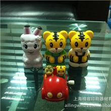 专业提供塑胶玩具移印丝印烫金热转印印刷加工