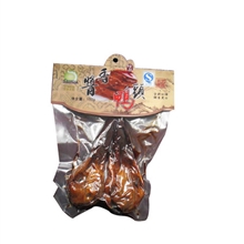 舌尖上的中国无公害肉制品名厨配方厨艺精品酱香鸭头批发休闲食品