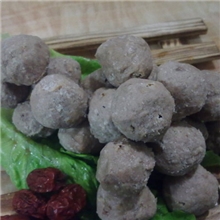 顶级牛筋丸。真正的牛肉制作，不掺假手工专制