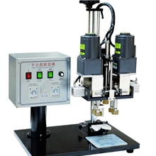 【厂家直供】XG-100半自动封盖机(可旋鸭嘴盖喷头盖)