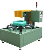 供应卧式包装机轮胎缠绕包装机钢圈自动缠绕机在线式缠绕机