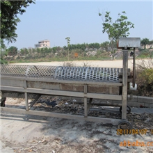 供应凉果蜜饯枣子橄榄分级机整机采用304不锈钢制成