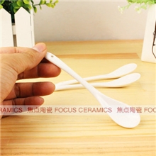 焦点陶瓷批发陶瓷配件韩式13寸陶瓷勺子创意勺子骨瓷勺子