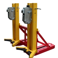 【直销】TQ0.6叉车油桶夹抓钩合金钢提高效率8倍年省台叉车