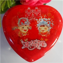 山东婚庆欧式礼品盒个性马口铁盒喜糖盒婚庆礼品盒（图）