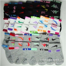 袜子批发中统运动袜女士袜运动袜批发女袜地摊袜子货源批发