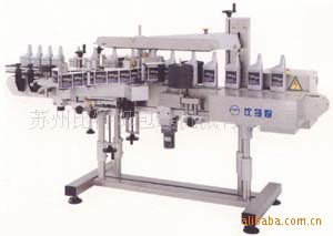 GFX-500扁瓶双面不干胶贴标机