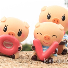 新爆款Ruilite可爱LOVE猪Q版树脂汽车车内摆件