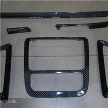 大众尚酷碳纤内饰