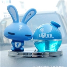 爱心兔香水汽车香水汽车卡通香水座