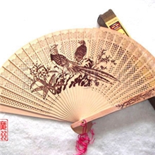 广州凯风&mdash;&mdash;供应手工香木扇款式多样(小批量)