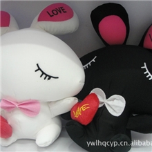 汽车炭包批发车用炭包卡通/爱心兔情侣炭包广告炭包礼品