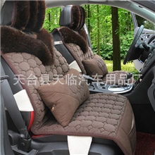 欣天临2012新款牛头HTL-028狐狸毛汽车坐垫毛垫羽绒座垫座套