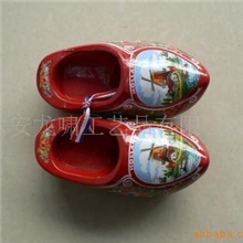 供应竹木工艺品,荷兰彩绘木屐,木制工