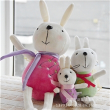 毛绒玩具批发咪兔公仔婚庆用品创意礼物生日礼品