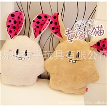 爱情公寓3美嘉大爱可爱龅牙兔子毛绒公仔淘喜兔饭团兔卡通靠垫